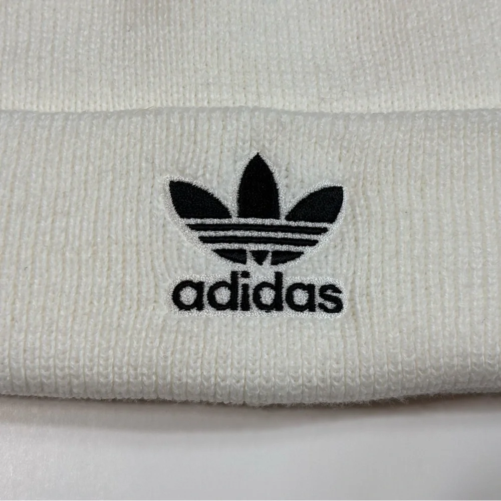 adidas originals Womens Trefoil Beanie